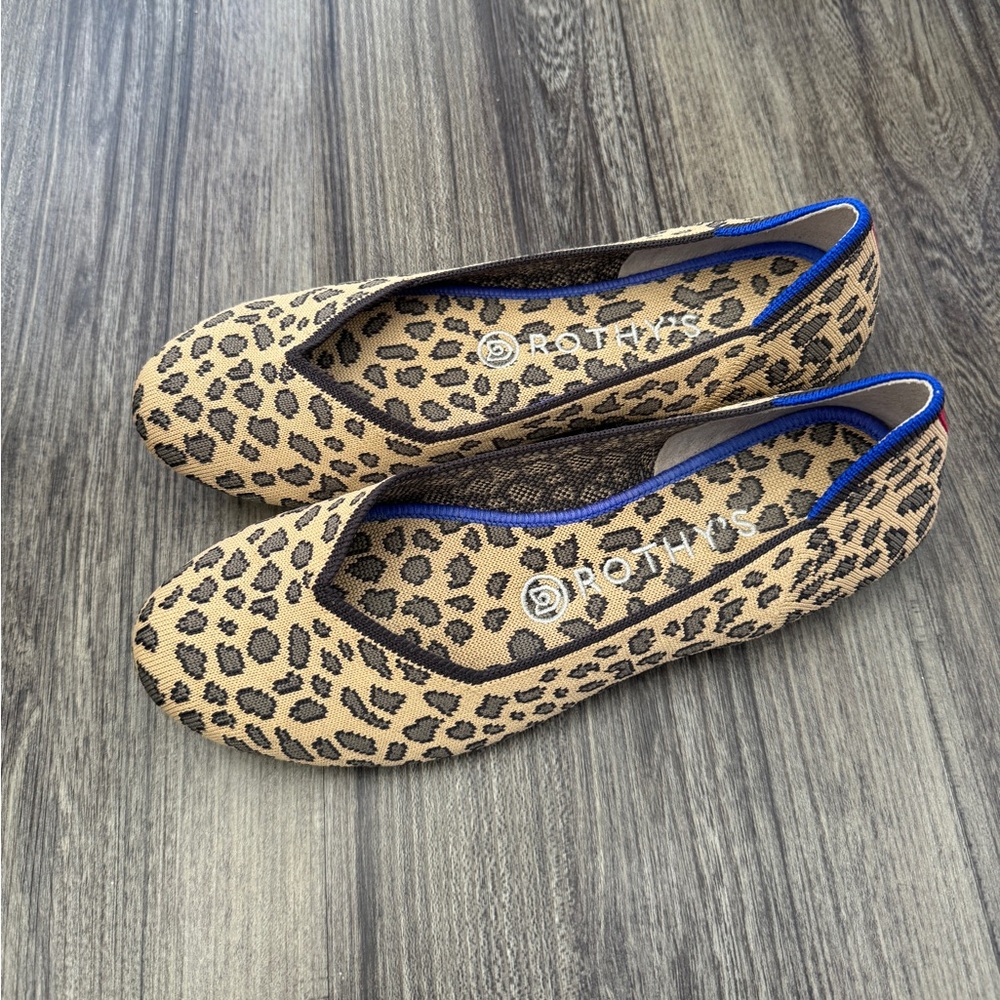 Authentic Rothy’s Cheetah Leopard the flat slip-on loafers size 7.5